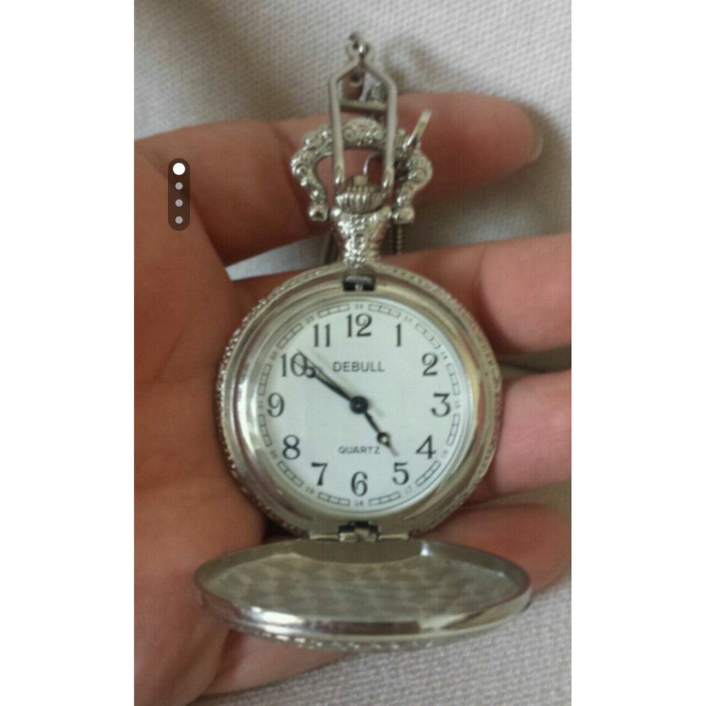 Debull pocket outlet watch