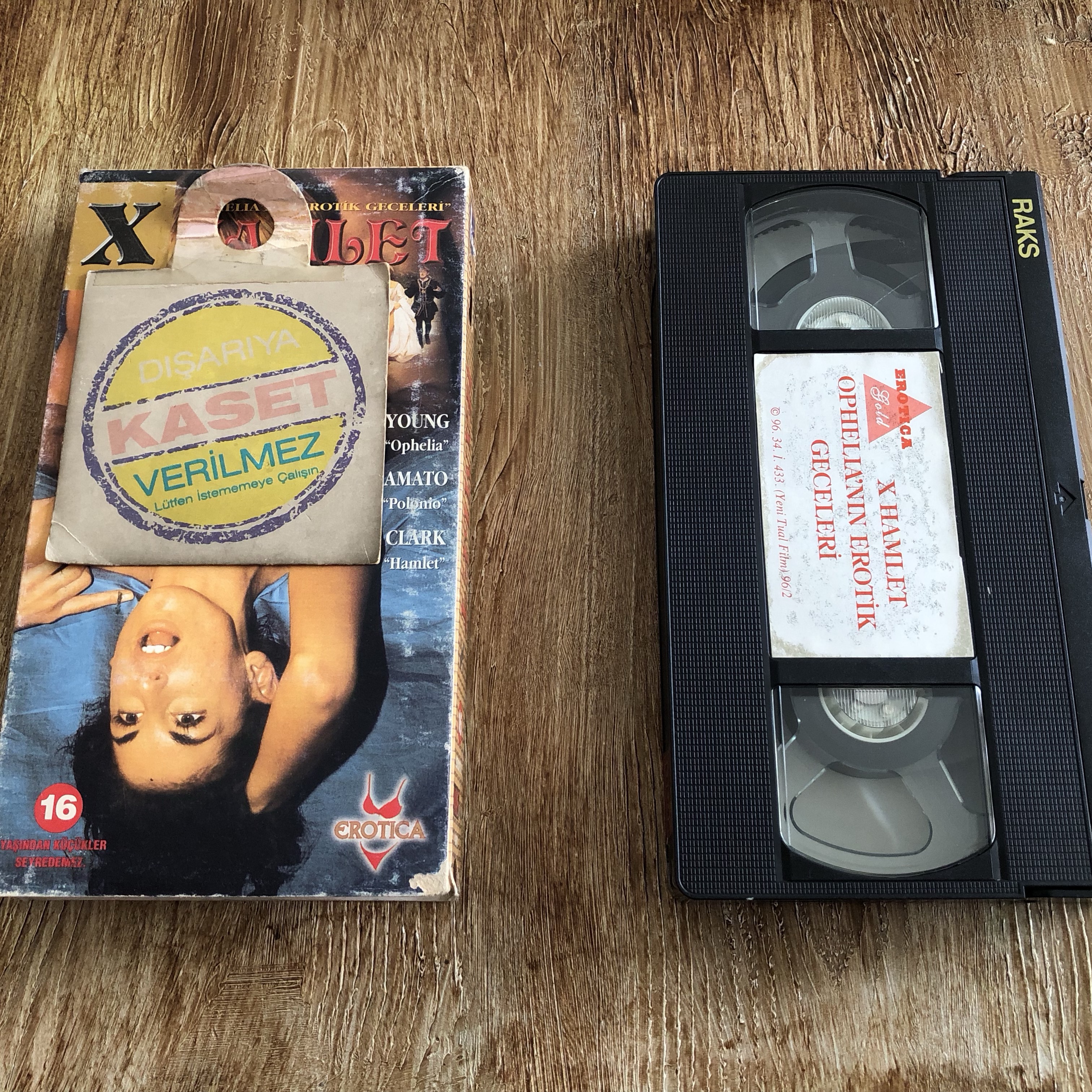Raks VHS KASET X HAMLET OPHELIANIN EROTİK GECELERİ FOR THE LOVE OF OPHELIA